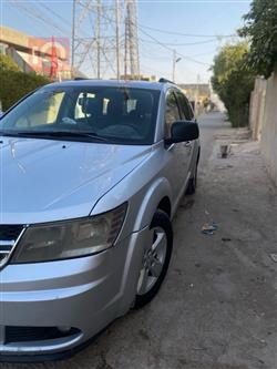 دودج جورني